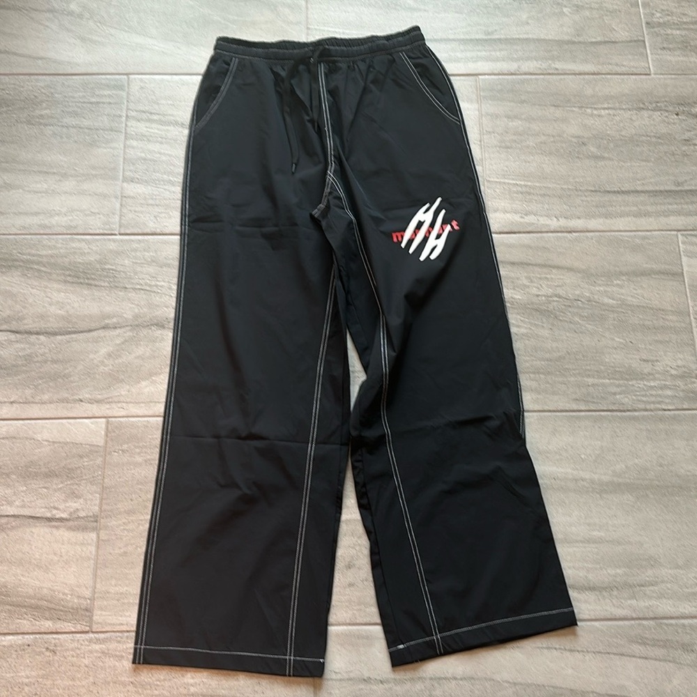 #10758-16 Gaining Momentum Windbreaker Pant - Black,L & XXL